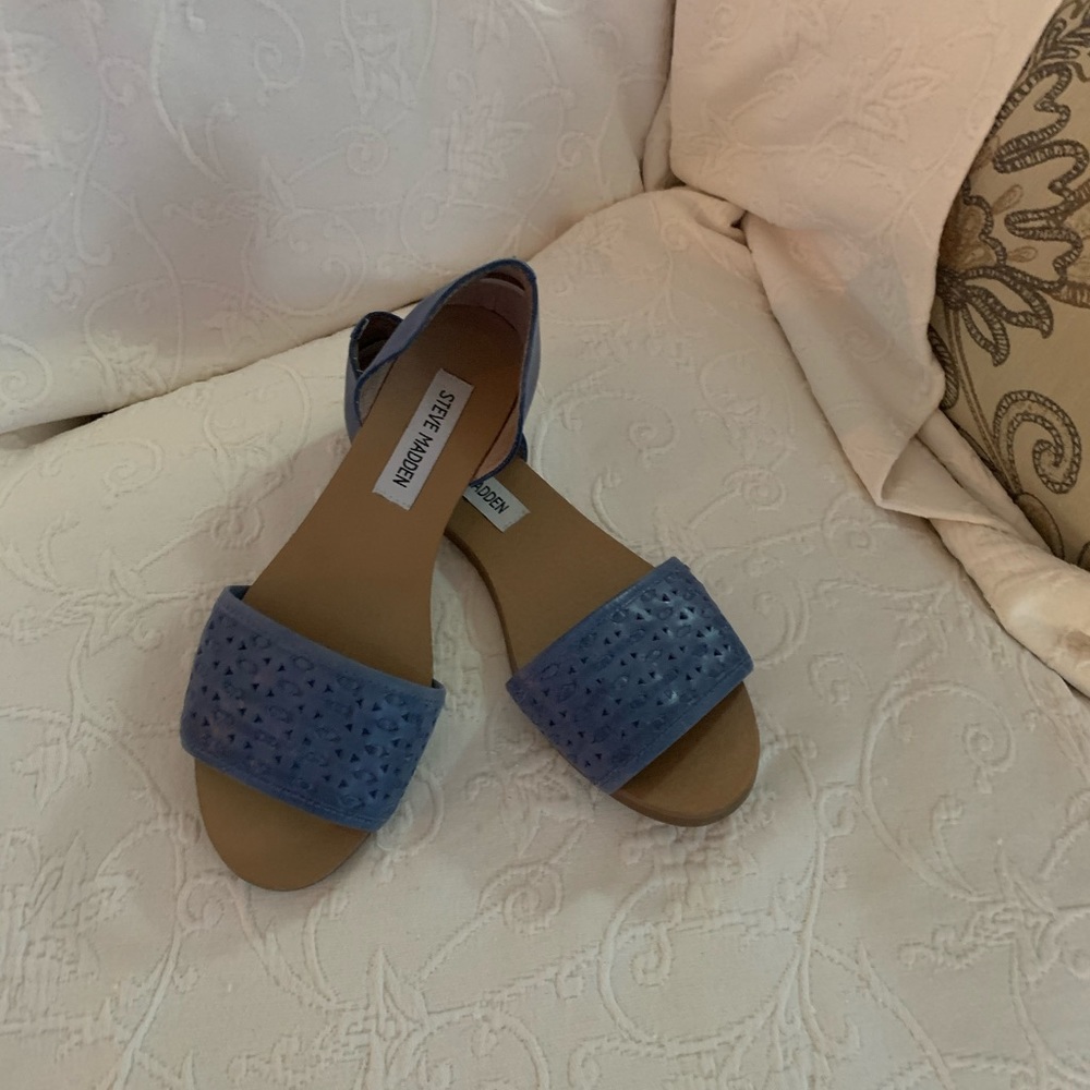 Steve Madden sandals
